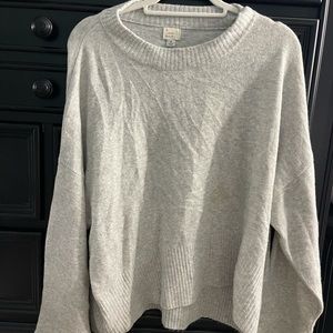 Grey sweater